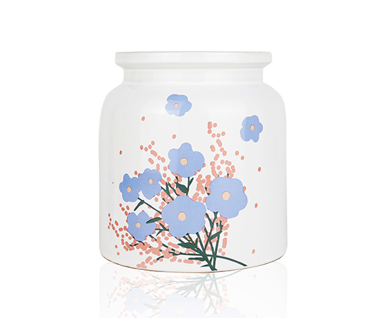 Scented Candle in Ceramic Jar  D15.2xH17.8cm