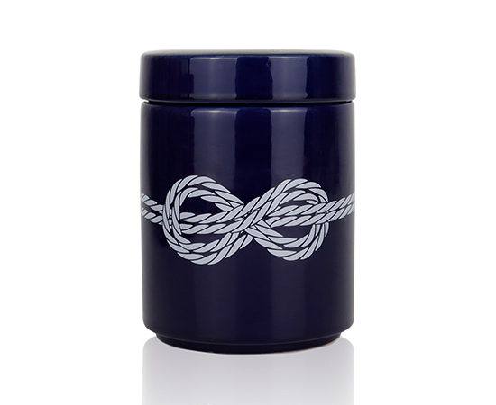 Scented Candle in  Ceramic Jar With Lid D11.4xH15.2cm